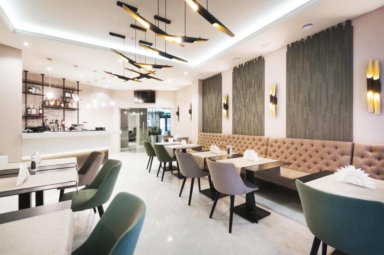 Roxen Hotel&Spa Chisinau Eksteriør bilde
